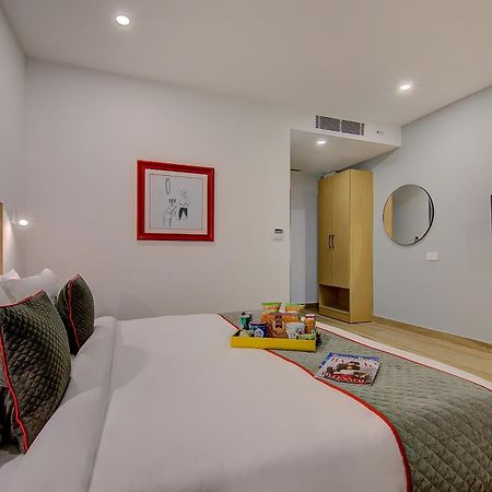 העיר בנגלור Townhouse Global Wings Hotels Near Sri Amruth Chithra Mandira מראה חיצוני תמונה